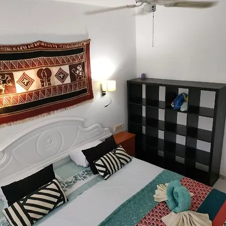 Apartmán Casa Lila Montecastillo J9 *