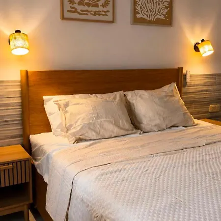 Apartamento Casa Skye Montecastillo J9 *