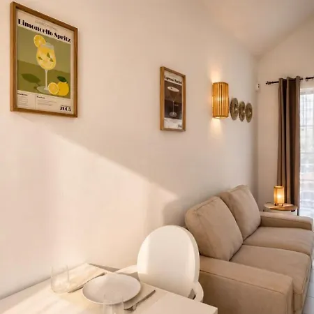Casa Skye Montecastillo J9 Apartamento *